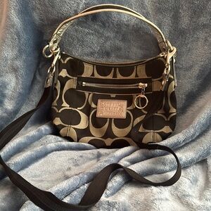 Coach Black and Cream Signature Shoulder Bag